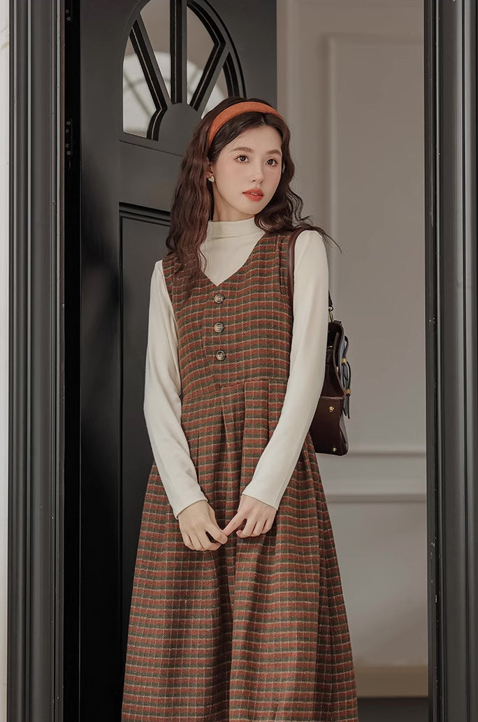 Fallen Leaves Plaid Pinafore Dress Set (Brown)