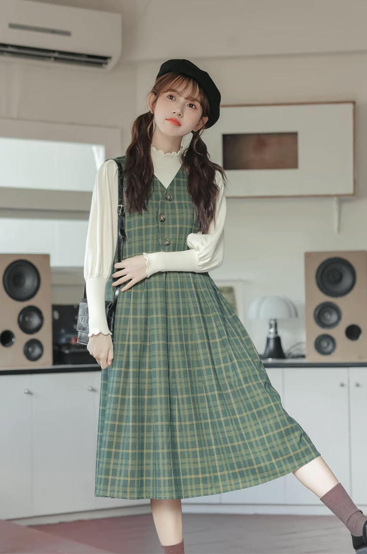 Green nylon cheap pinafore dress