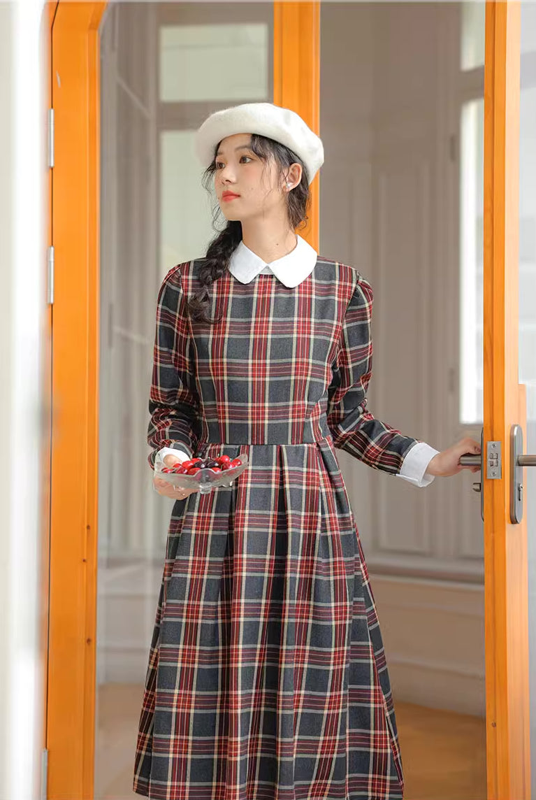 Festive Plaid Midi Dress (Gray/Red)