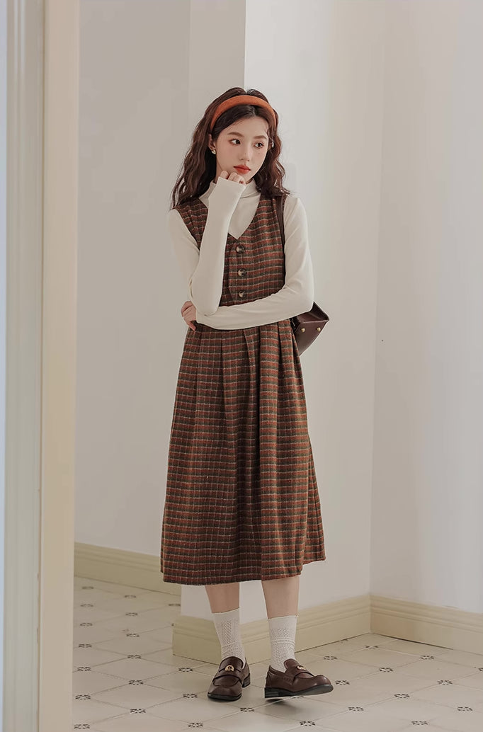 Fallen Leaves Plaid Pinafore Dress Set (Brown)