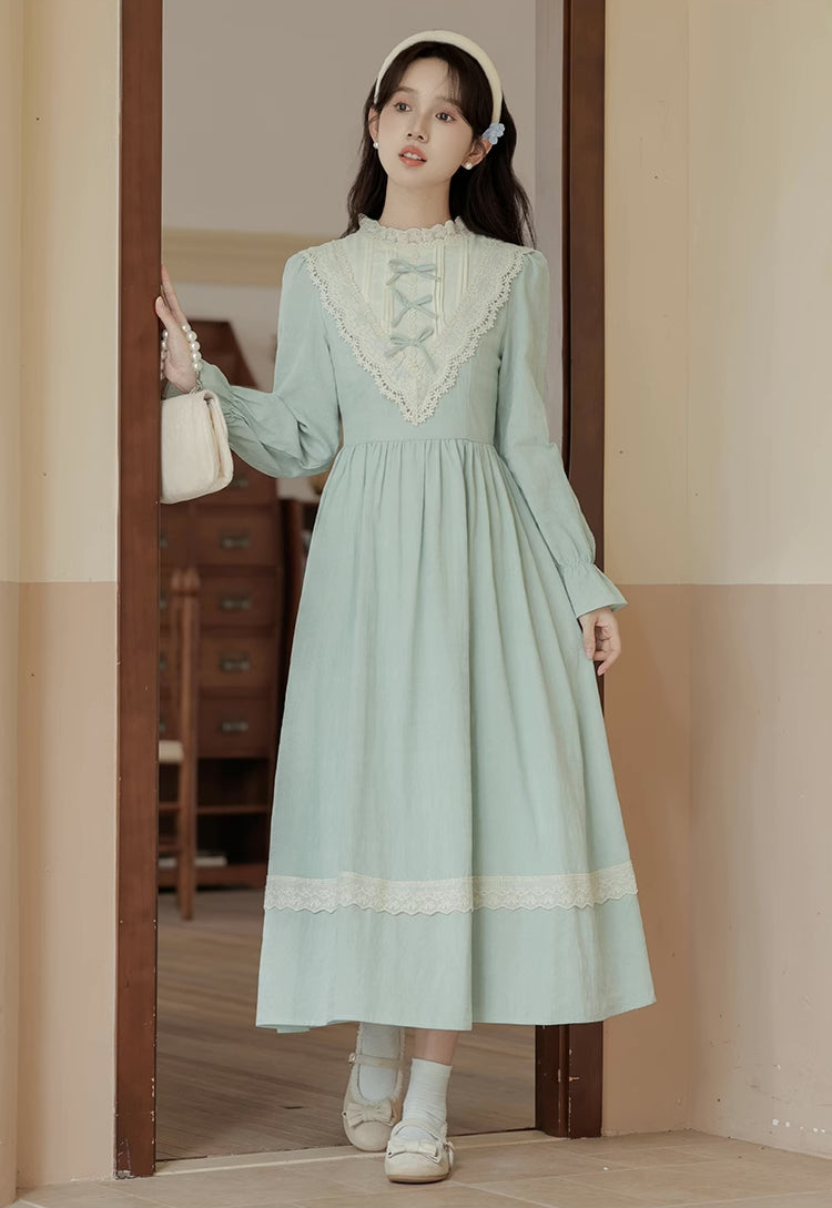 Mint Bows Midi Dress (Eggshell Blue)