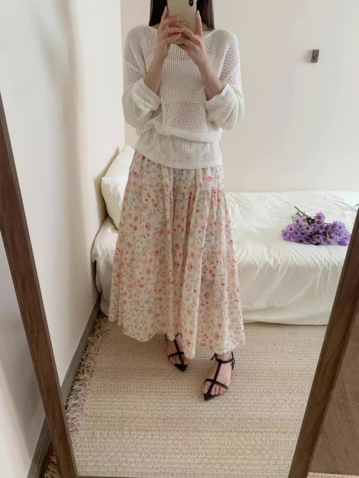 Oopsy Daisy Midi Skirt (White/Pink)