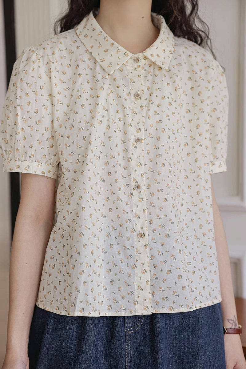 Ditsy Floral Blouse (Beige)