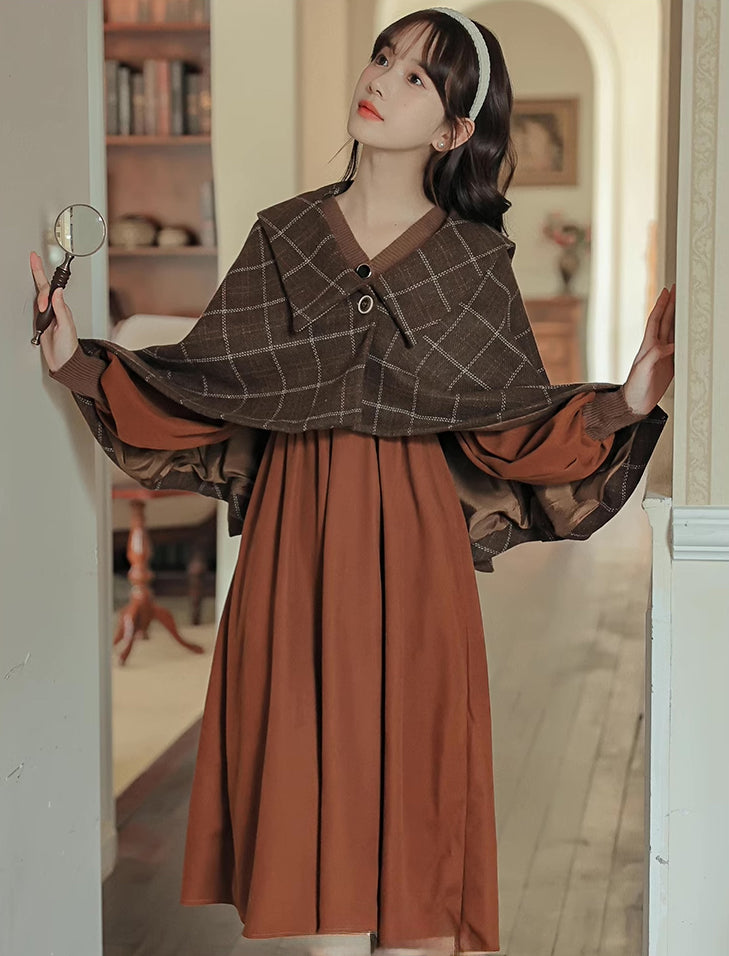 Plaid Capelet (Brown)