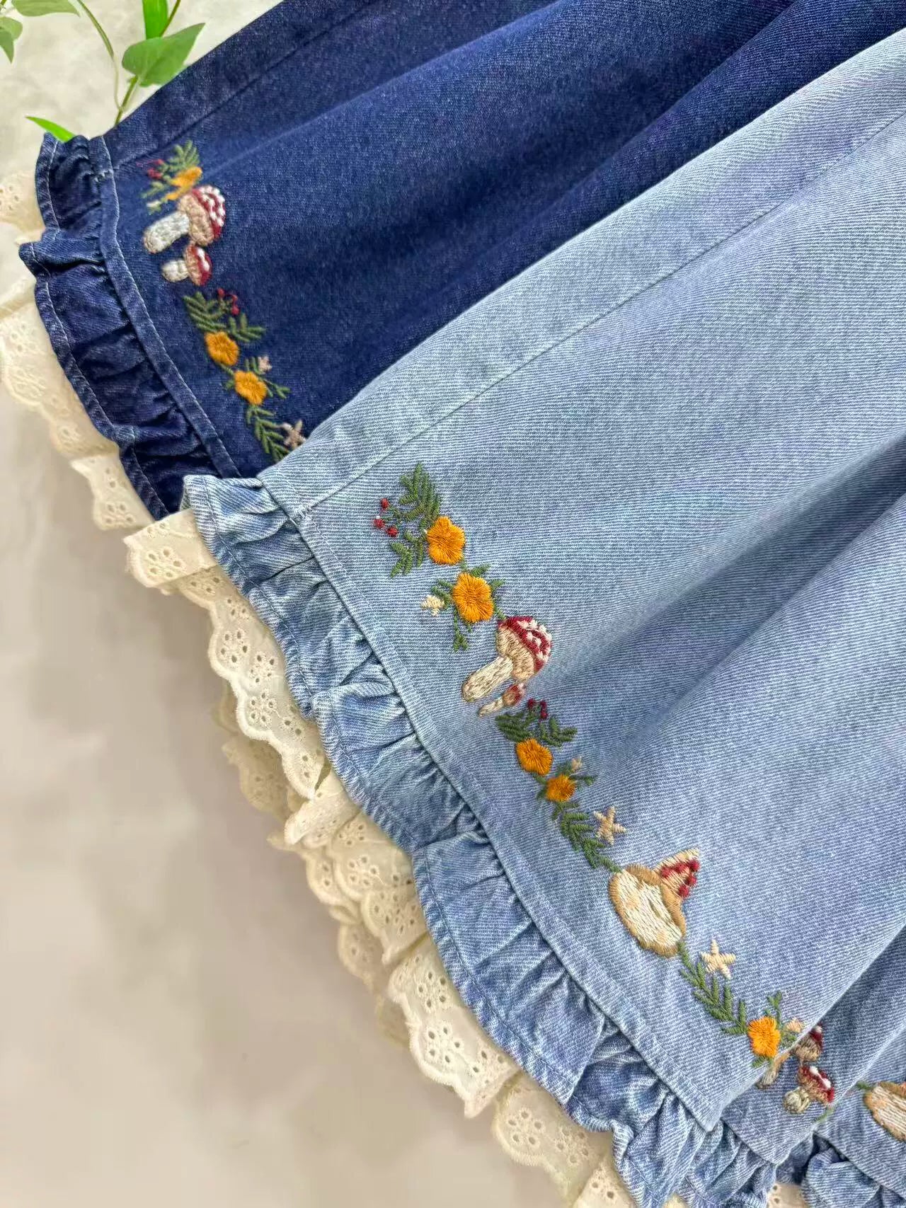 Forest Floor Embroidered Denim Shorts (2 Colors)