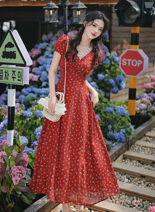 Ditsy Floral Maxi Dress (Red)