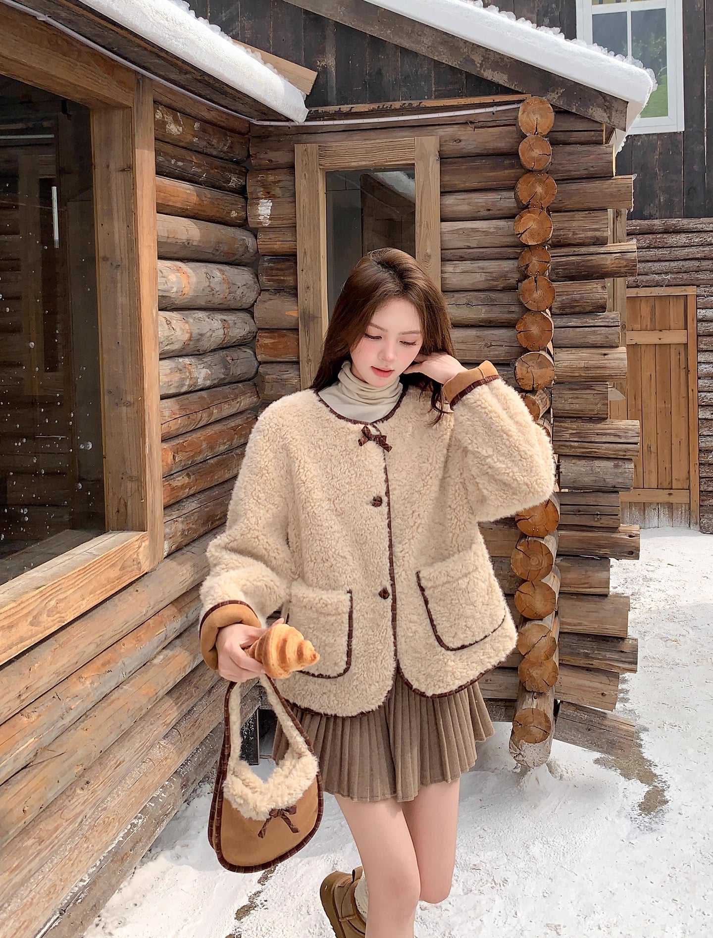 Round Neck Teddy Jacket (Khaki)