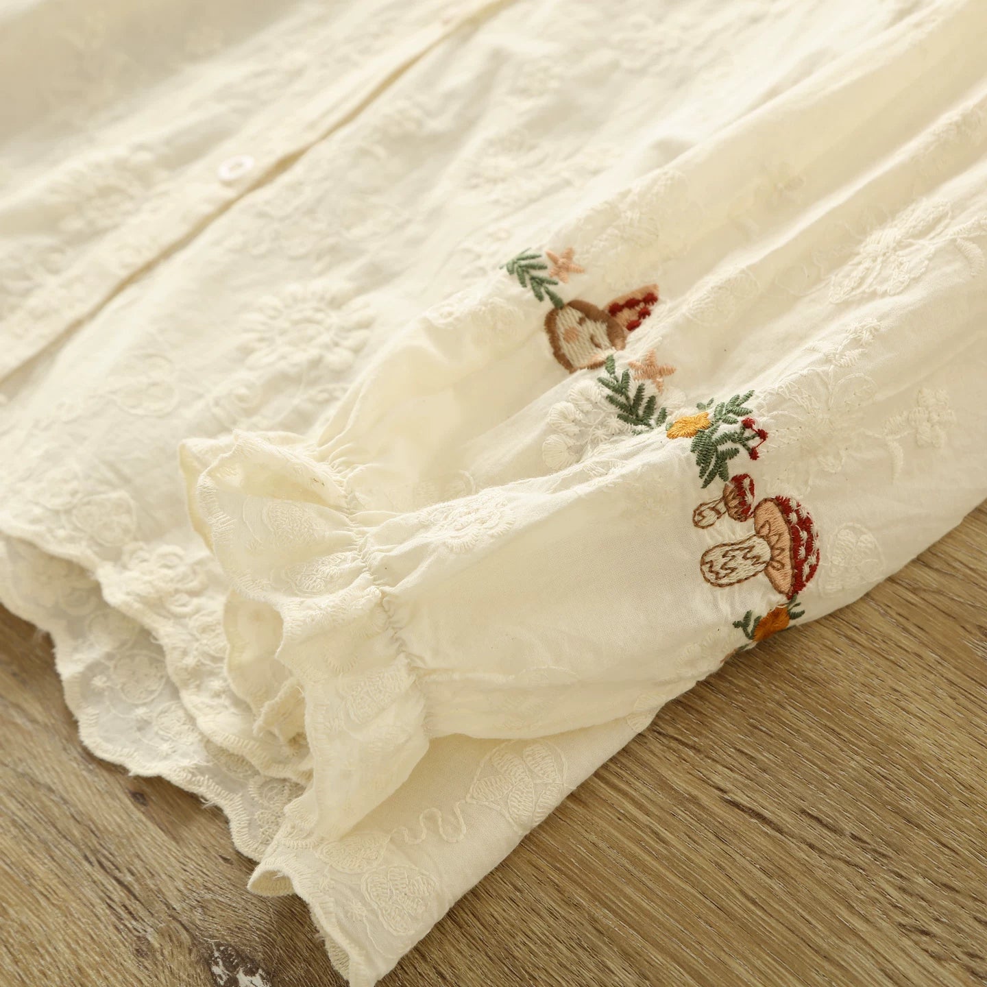 Forest Floor Embroidered Blouse (2 Colors)