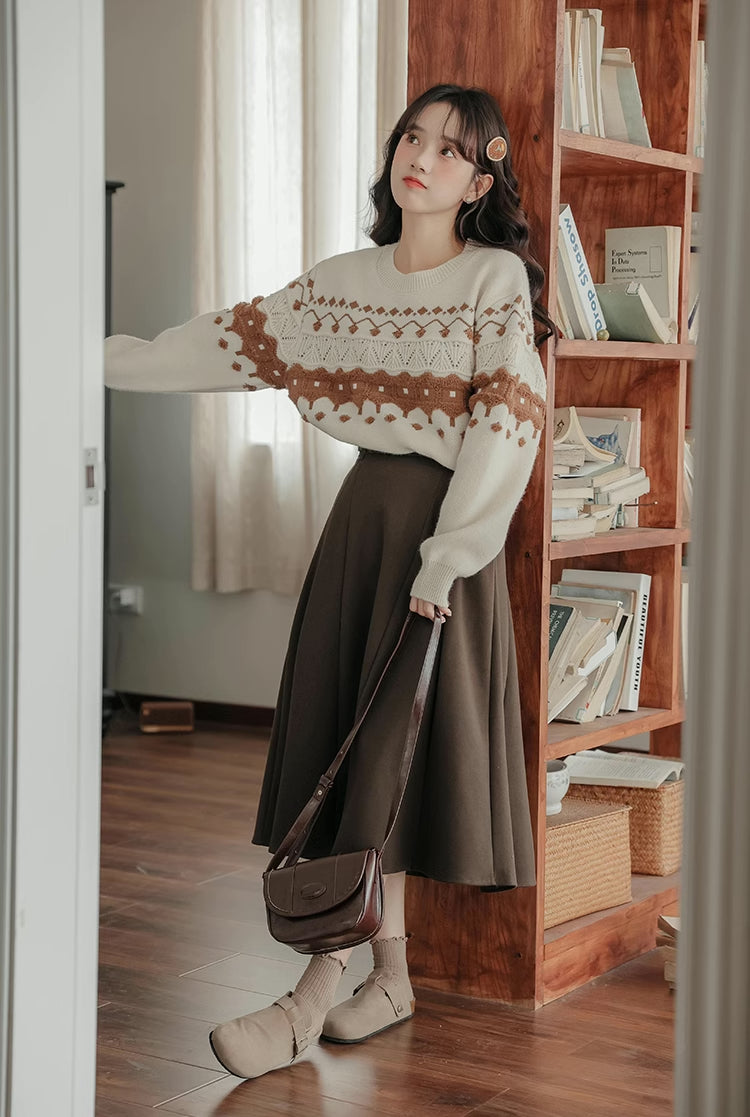 Cinnamon Fair Isle Sweater (Cream)