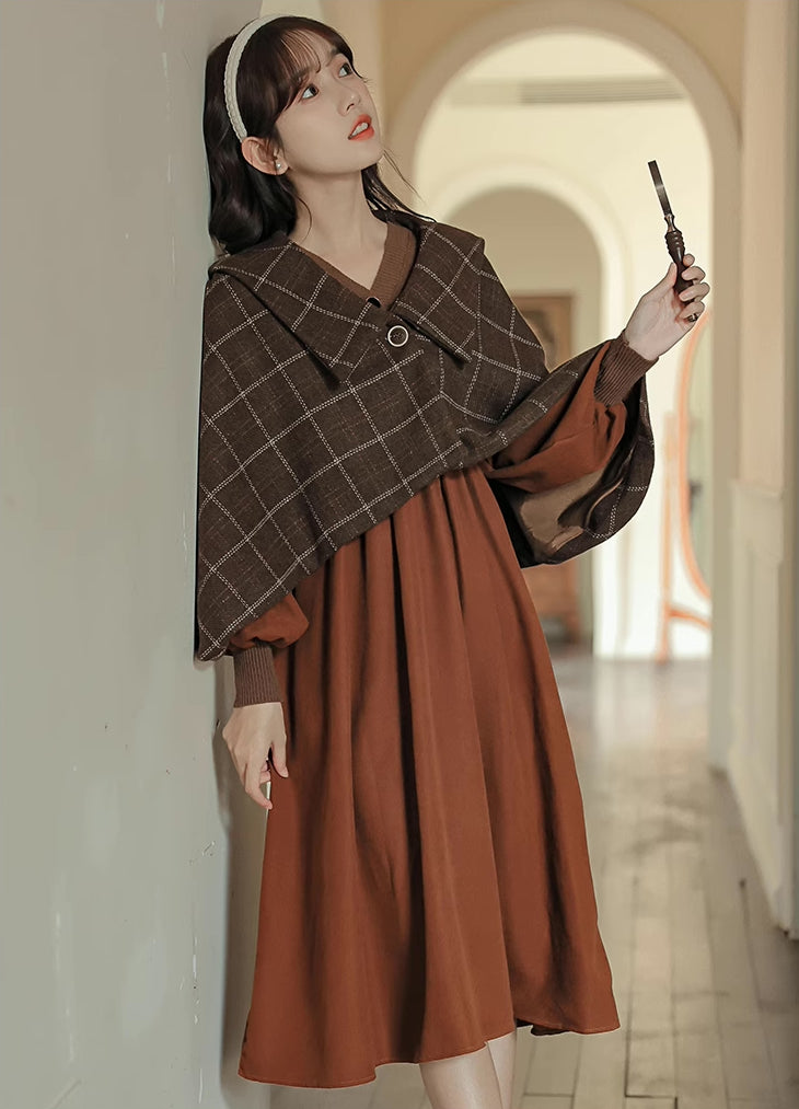 Plaid Capelet (Brown)