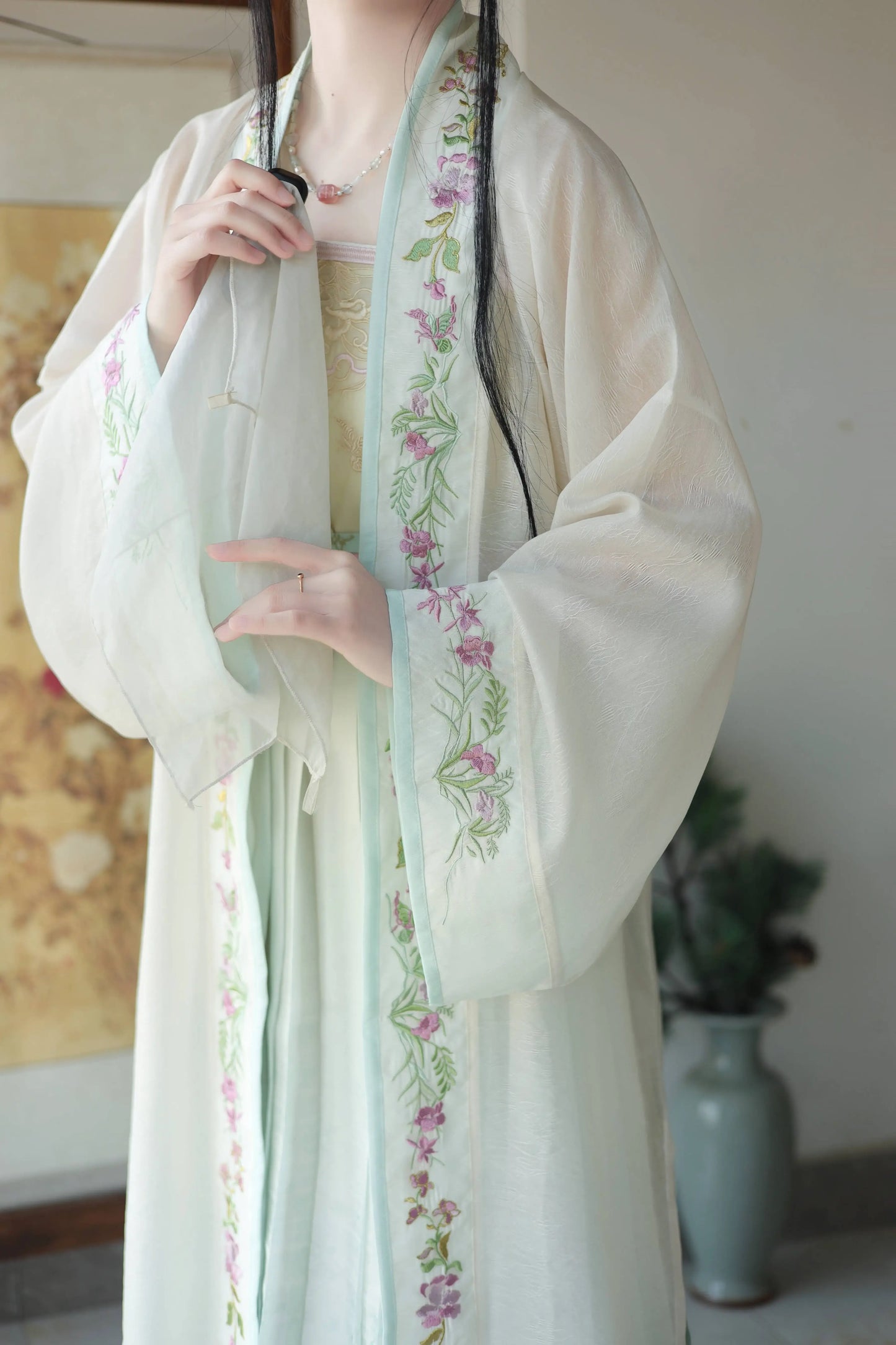 Spring Butterfly Song Beizi Set (3 Colors)