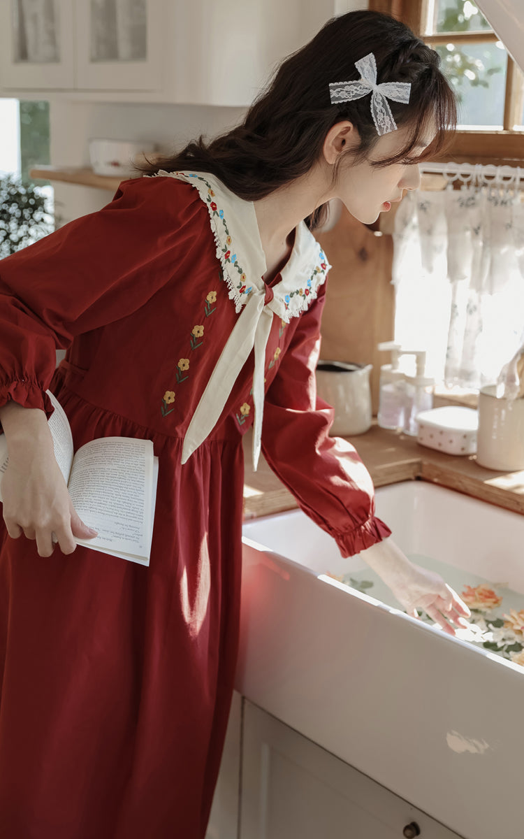 Floral Embroidered Sailor Midi Dress (Red)