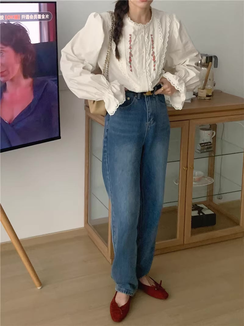 Floral Chain Embroidered Blouse (White)