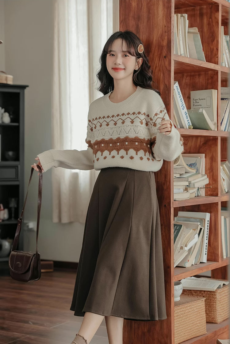 Cinnamon Fair Isle Sweater (Cream)