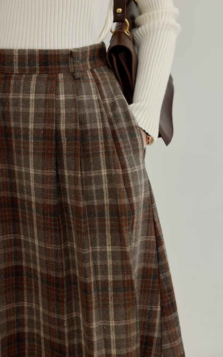 Espresso Plaid Pleated Midi Skirt (Khaki)