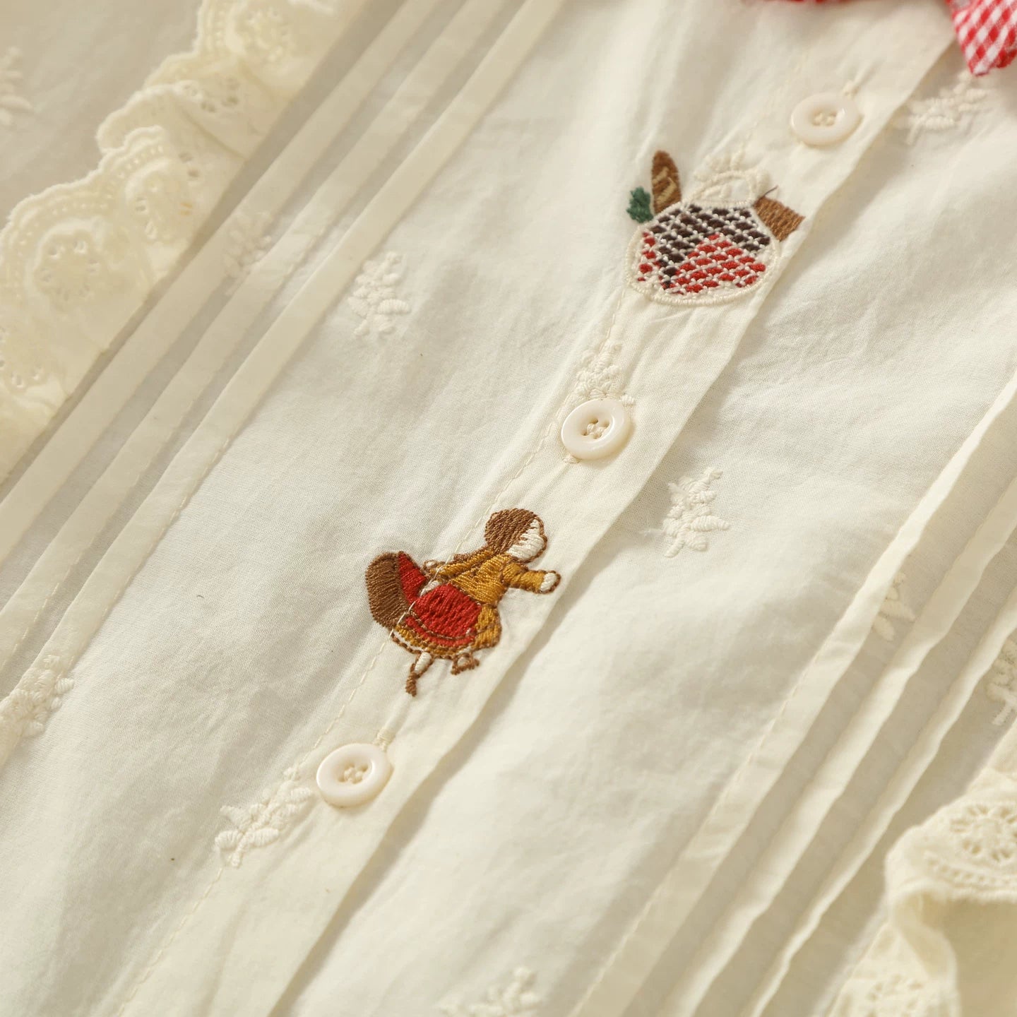 Strawberry Picnic Embroidered Blouse (2 Colors)