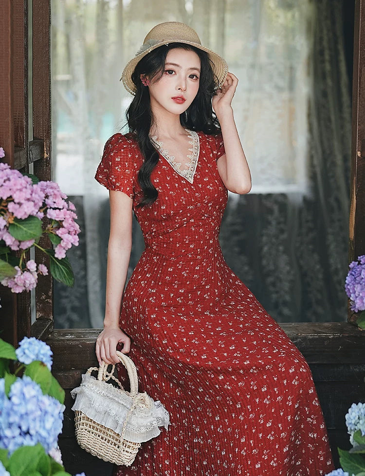 Ditsy Floral Maxi Dress (Red)
