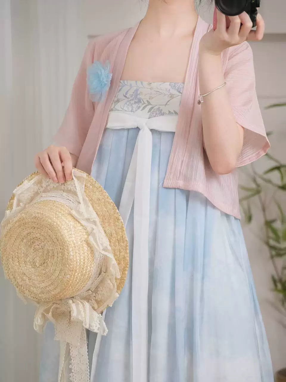 Misty Clouds Qixiong Dress (Pink/Blue)