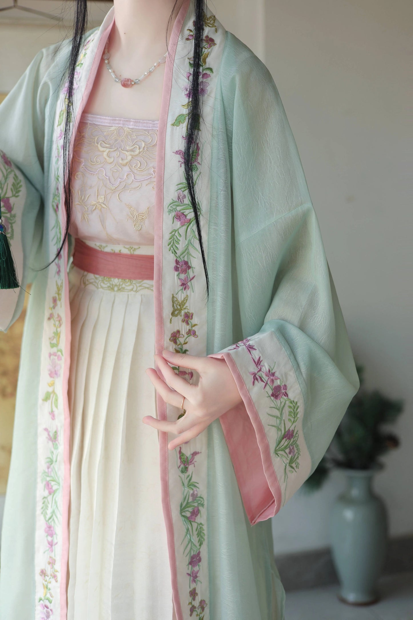 Spring Butterfly Song Beizi Set (3 Colors)
