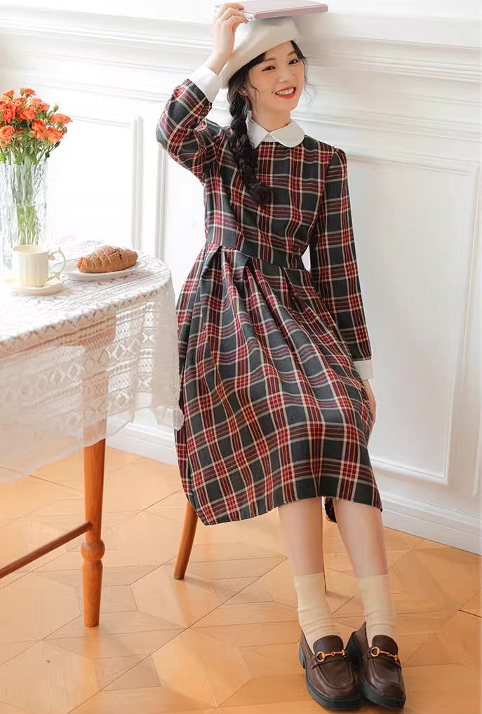 Festive Plaid Midi Dress (Gray/Red)