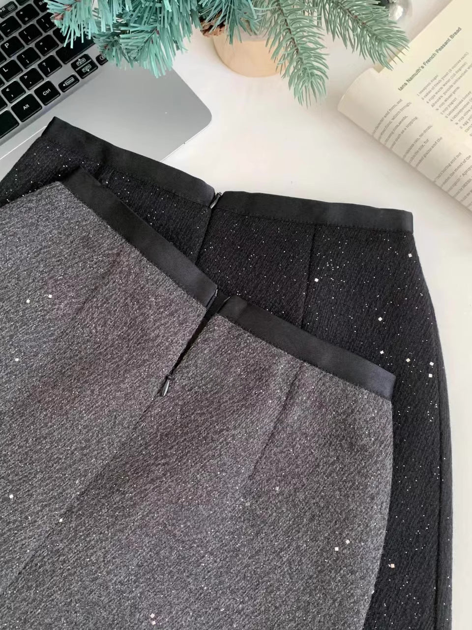 Sparkly Mini Skirt (2 Colors)