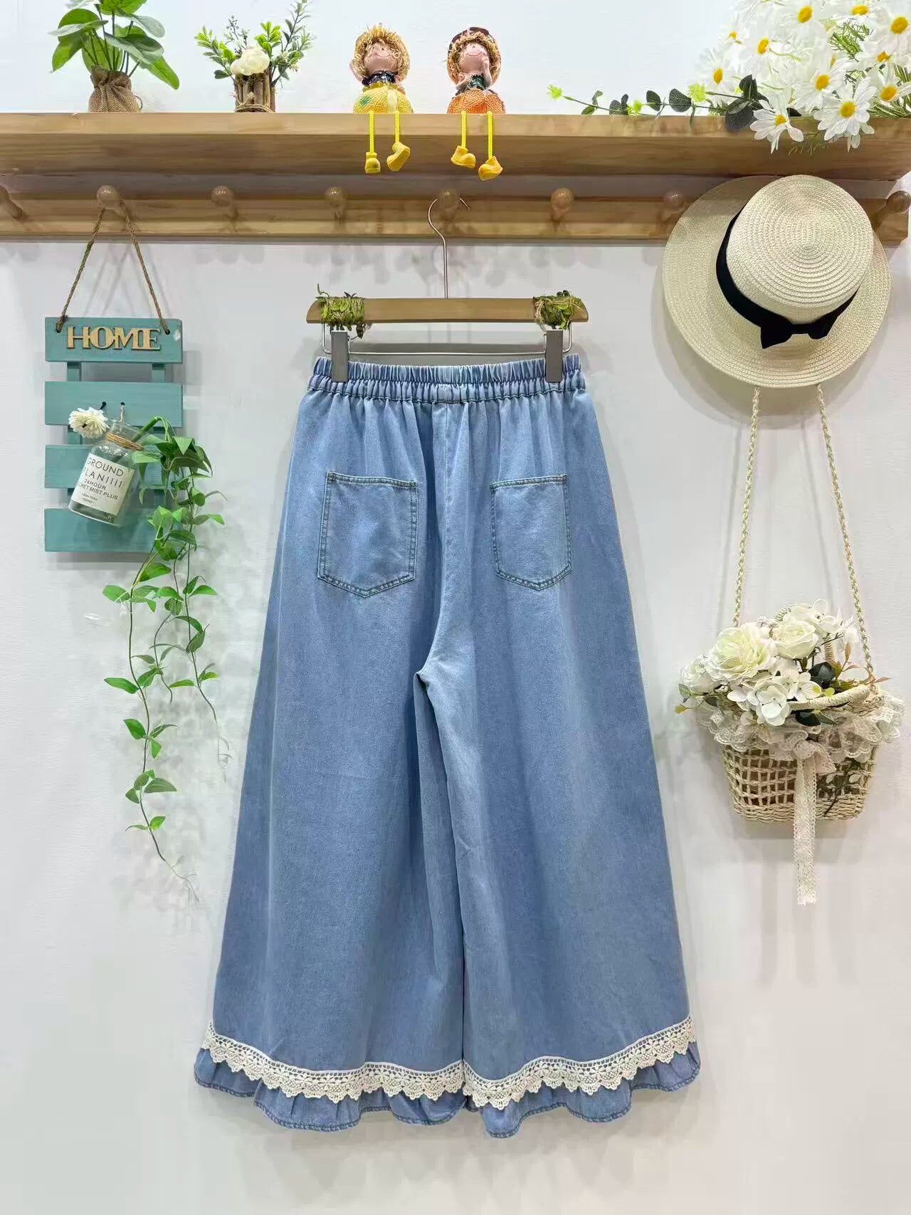 Mushroom Patchwork Embroidered Denim Pants (2 Colors)