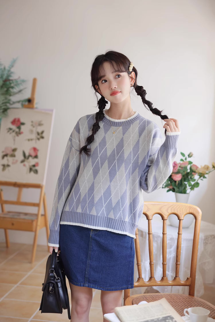 Argyle Plaid Sweater (2 Colors)