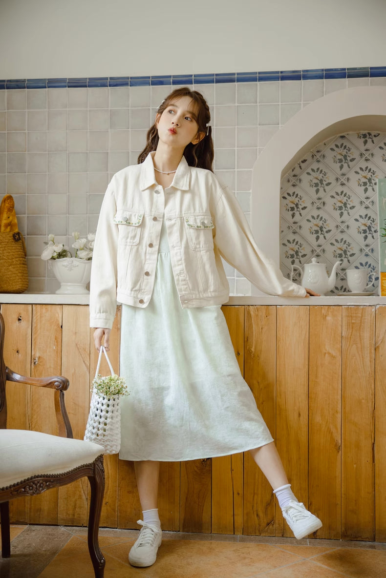 Flower Chain Embroidered Jacket (White)