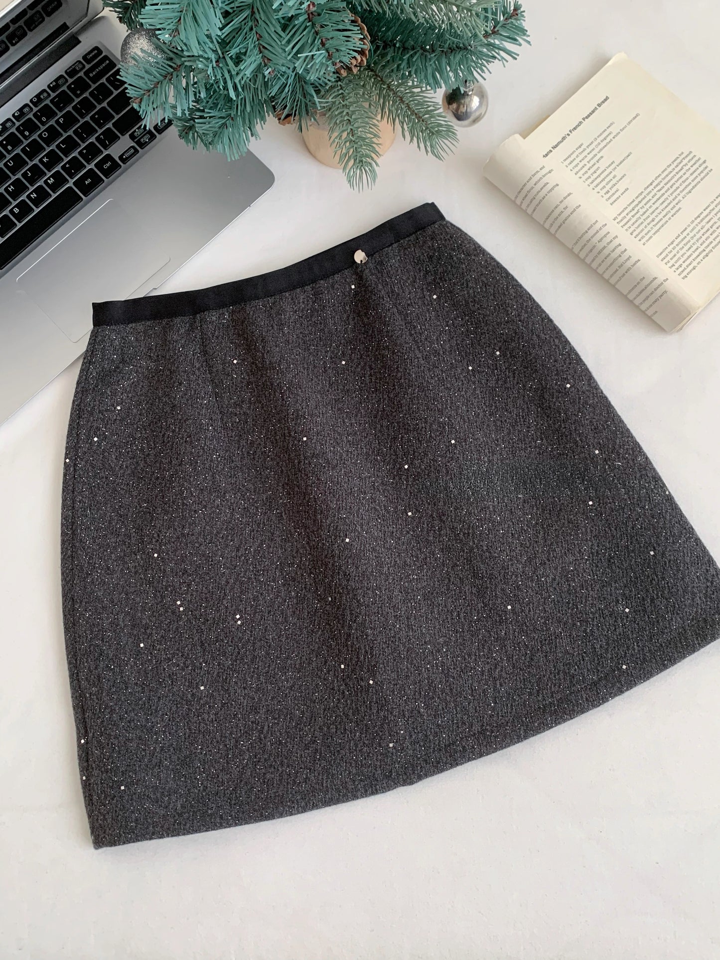 Sparkly Mini Skirt (2 Colors)