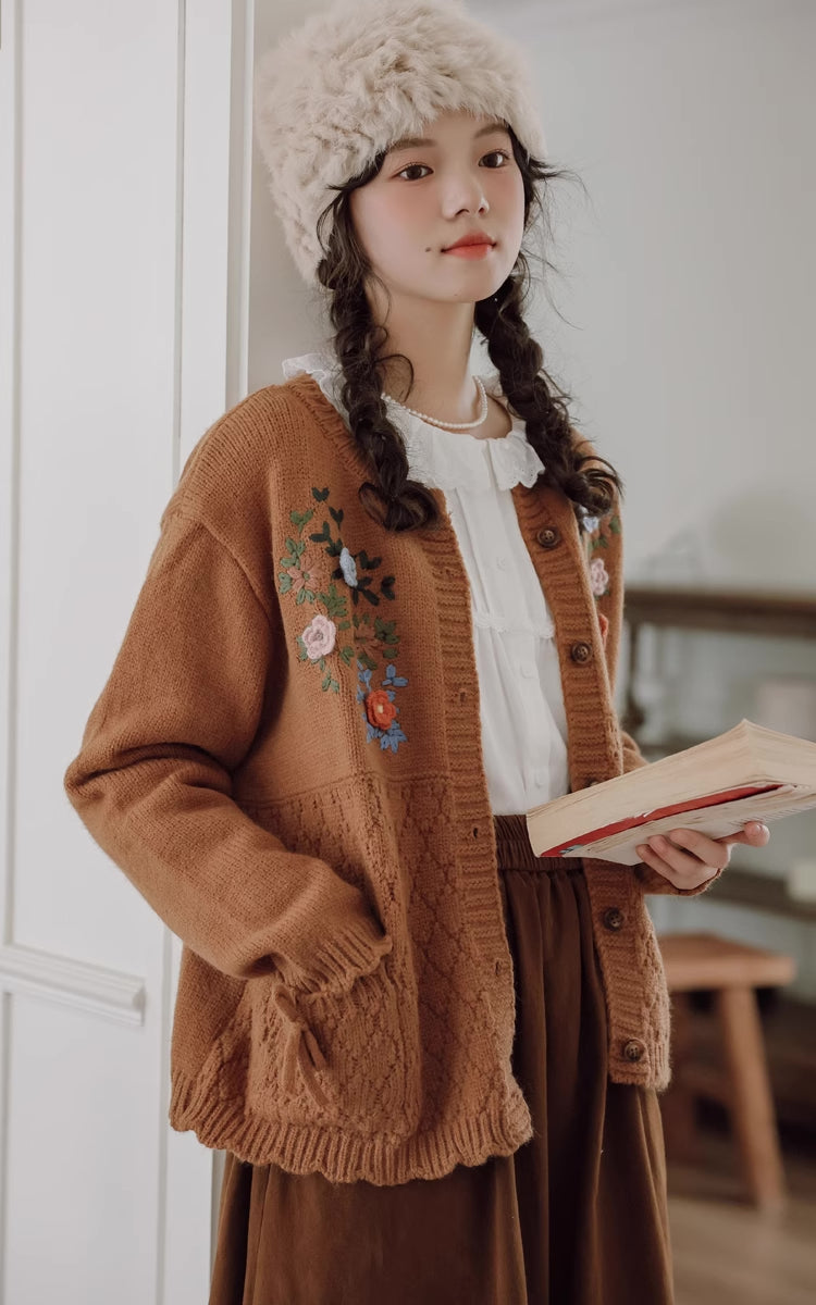 Grandma's Autumn Floral Embroidered Cardigan (2 Colors)