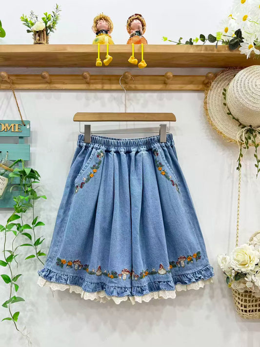 Forest Floor Embroidered Denim Shorts (2 Colors)