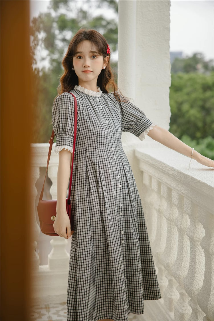 Button Up Plaid Midi Dress (Black/White)