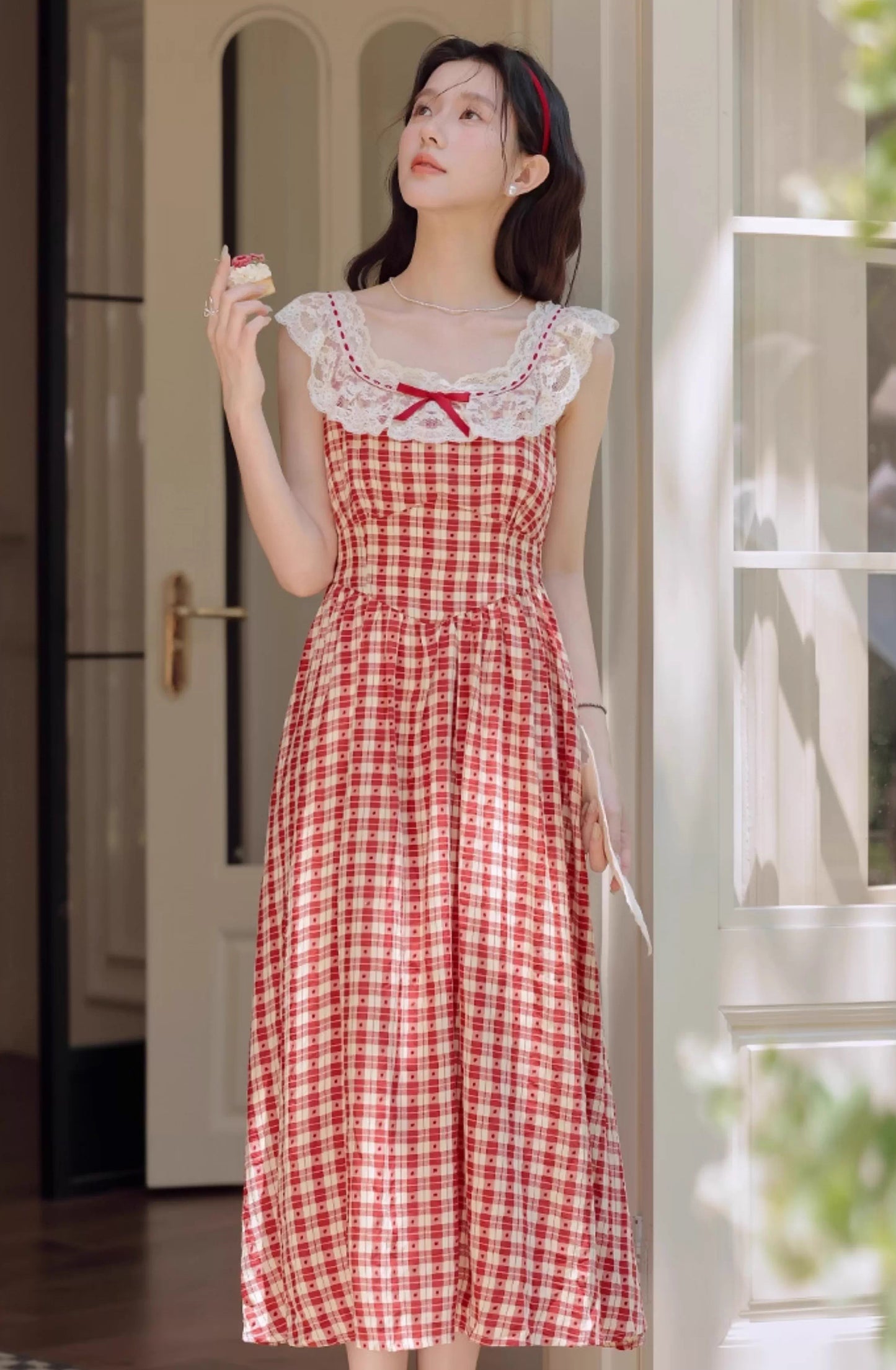 Picnic Plaid Sleeveless Midi Dress (Red)