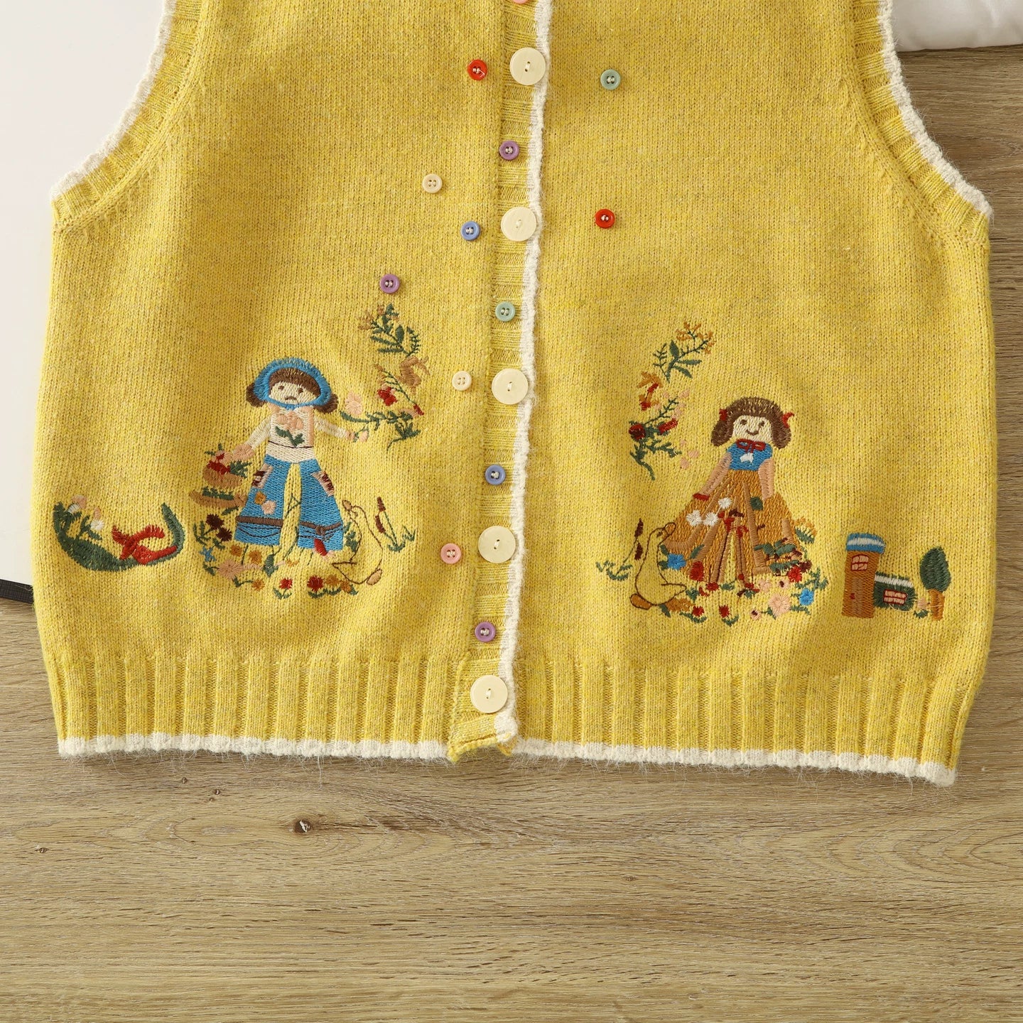Garden Sisters Embroidered Button Vest (4 Colors)
