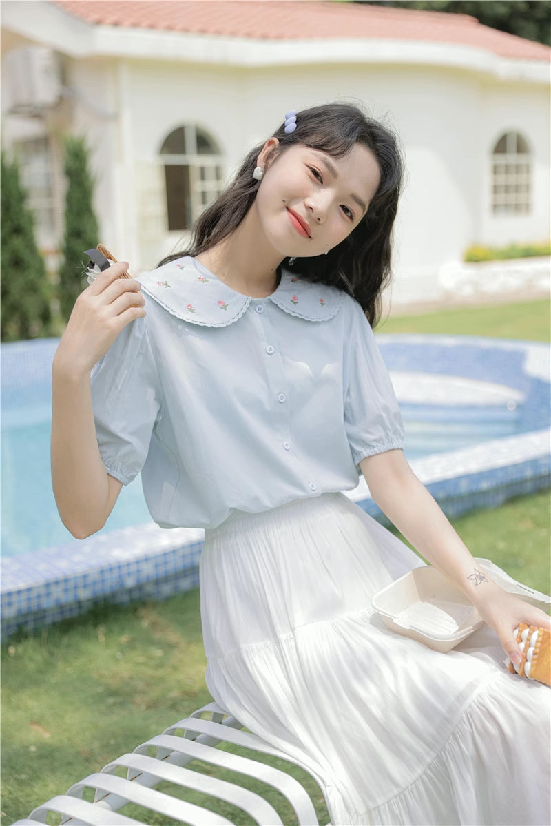 Budding Blossoms Short Sleeve Blouse (2 Colors)