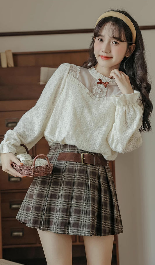 Sweet Lace Layering Blouse (Cream)