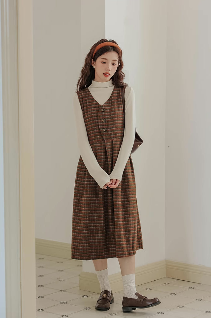 Fallen Leaves Plaid Pinafore Dress Set (Brown)