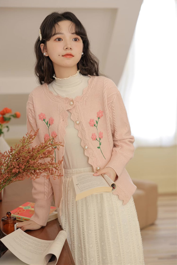 Sweet Floral Embroidered Cardigan (2 Colors)