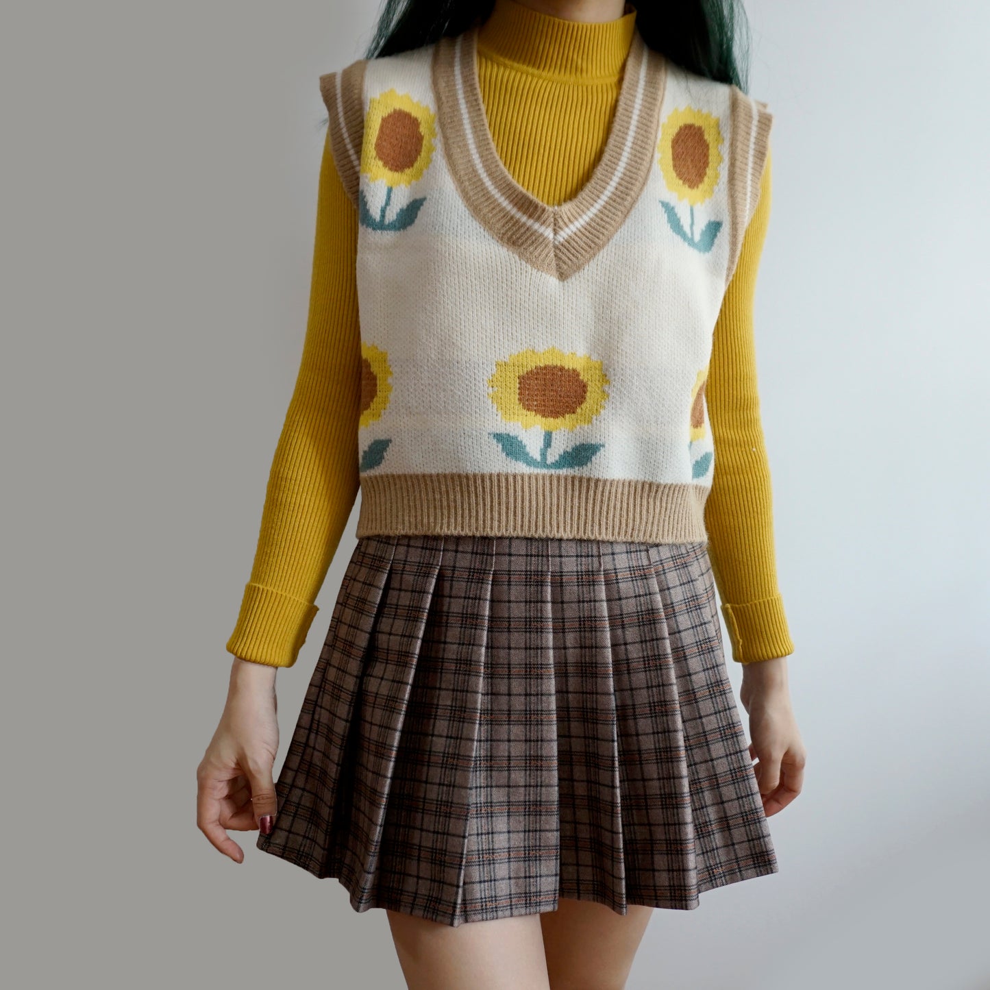 Sunflower Sweater Vest (3 Colors)