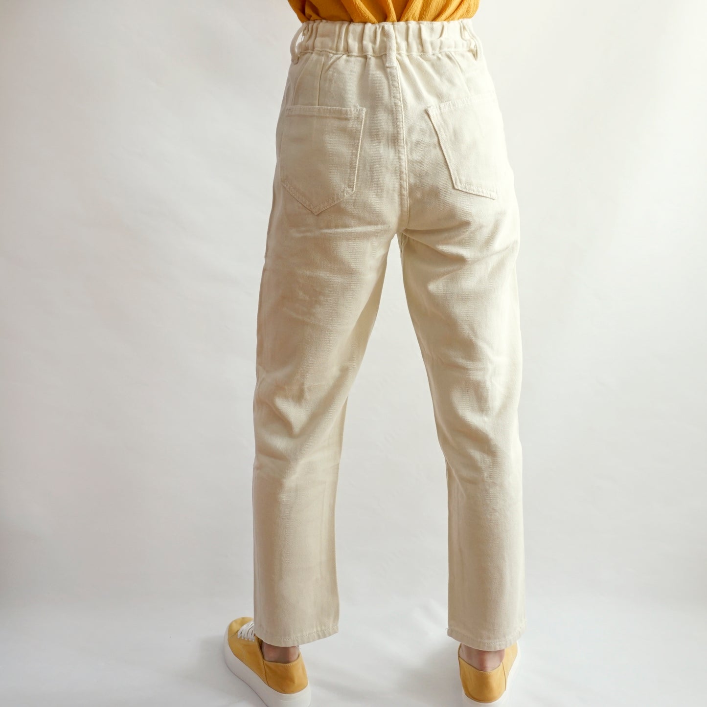 Cropped Mom Jeans (Cream)