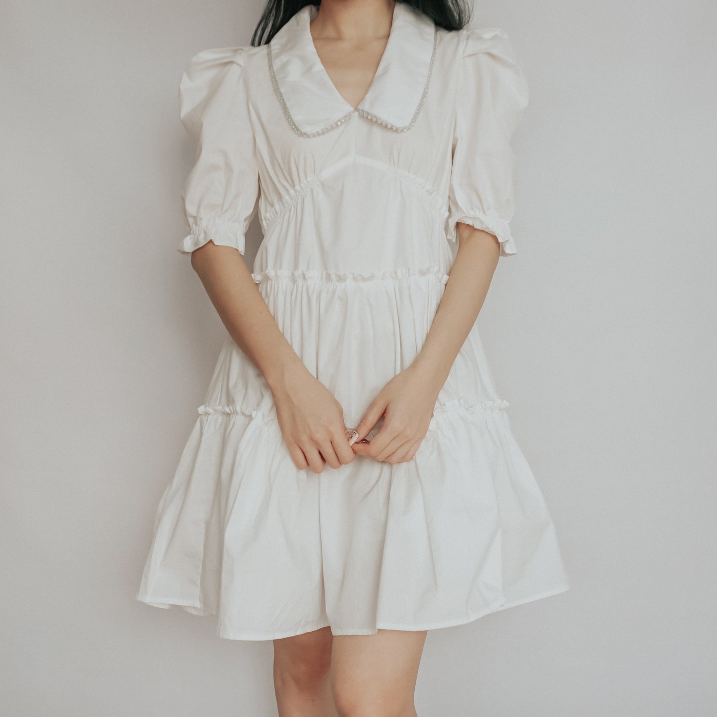 Peter Pan Collar Tiered Dress (White)