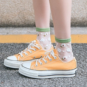 Sheer Daisy Socks (7 Colors)