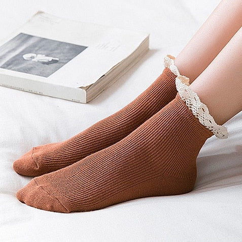 Frilly Lace Socks (7 Colors)