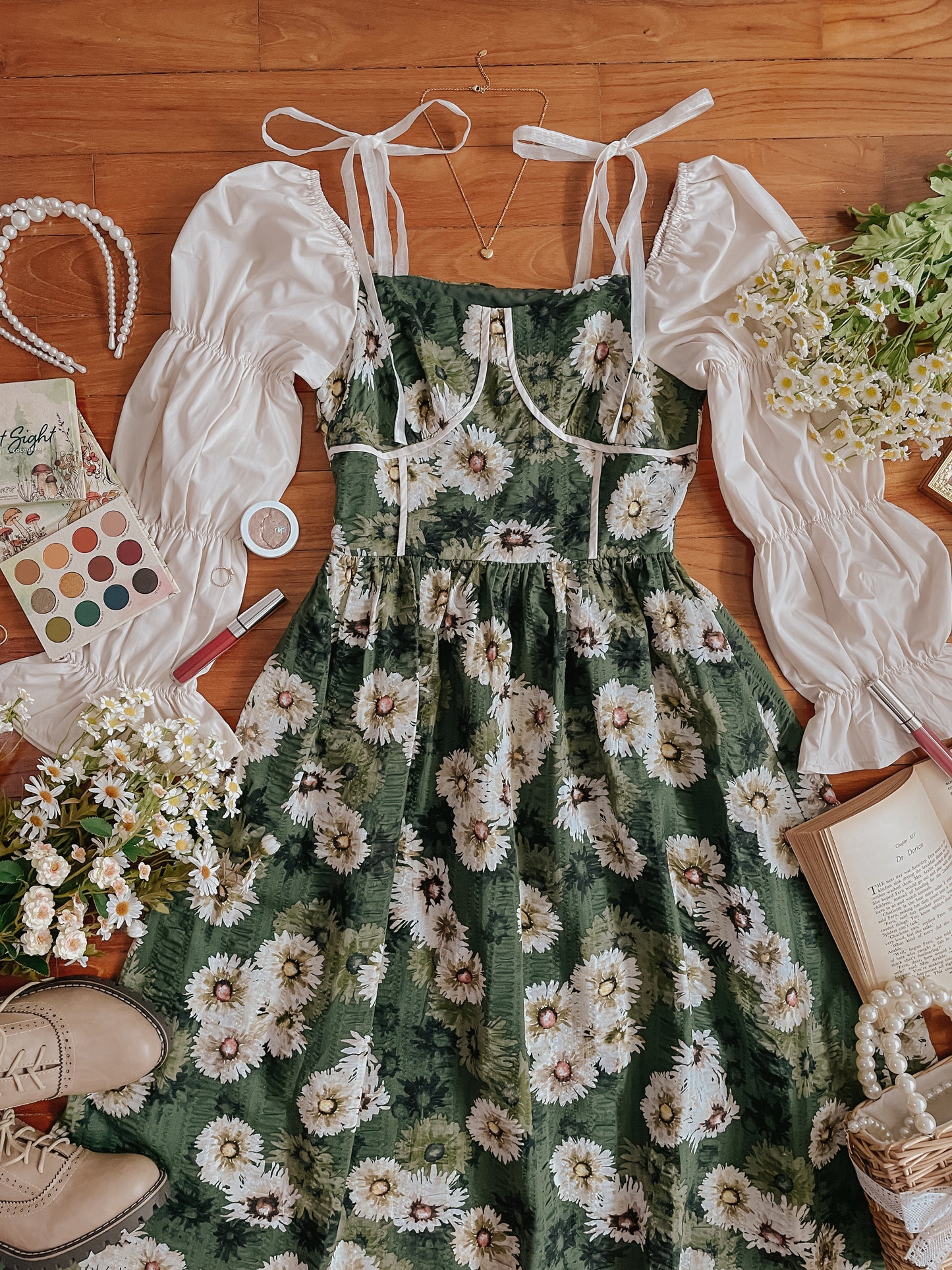 Daisy Cottage Midi Dress (Green)