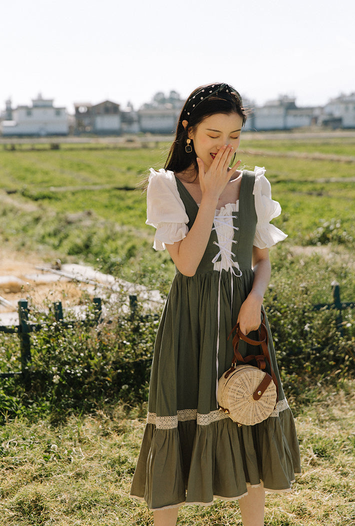 Country Maiden Lace Up Dress (Olive)