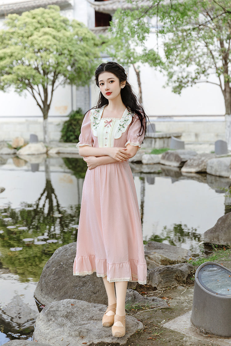 Sweet Floral Embroidered Midi Dress (Pink)