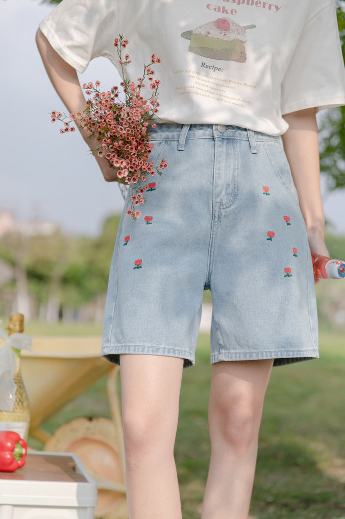Little Tulip Embroidered Shorts (Light Denim)