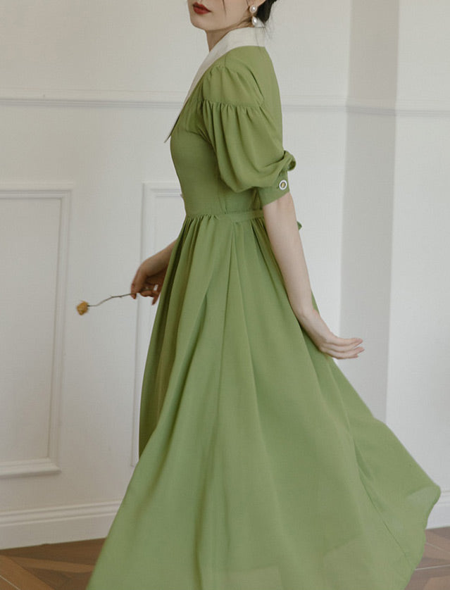 Bluebell Floral Midi Dress (Green)