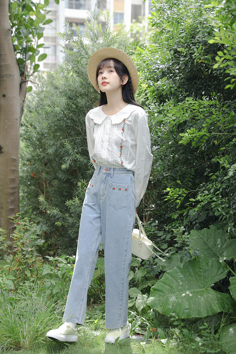 Megoosta Fashion Flower Hem Embroidered Jeans (Acid Wash) 27