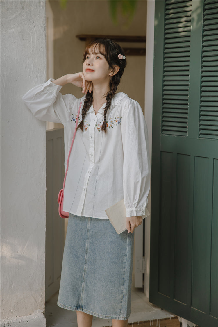 Falling Florals Embroidered Blouse (White)